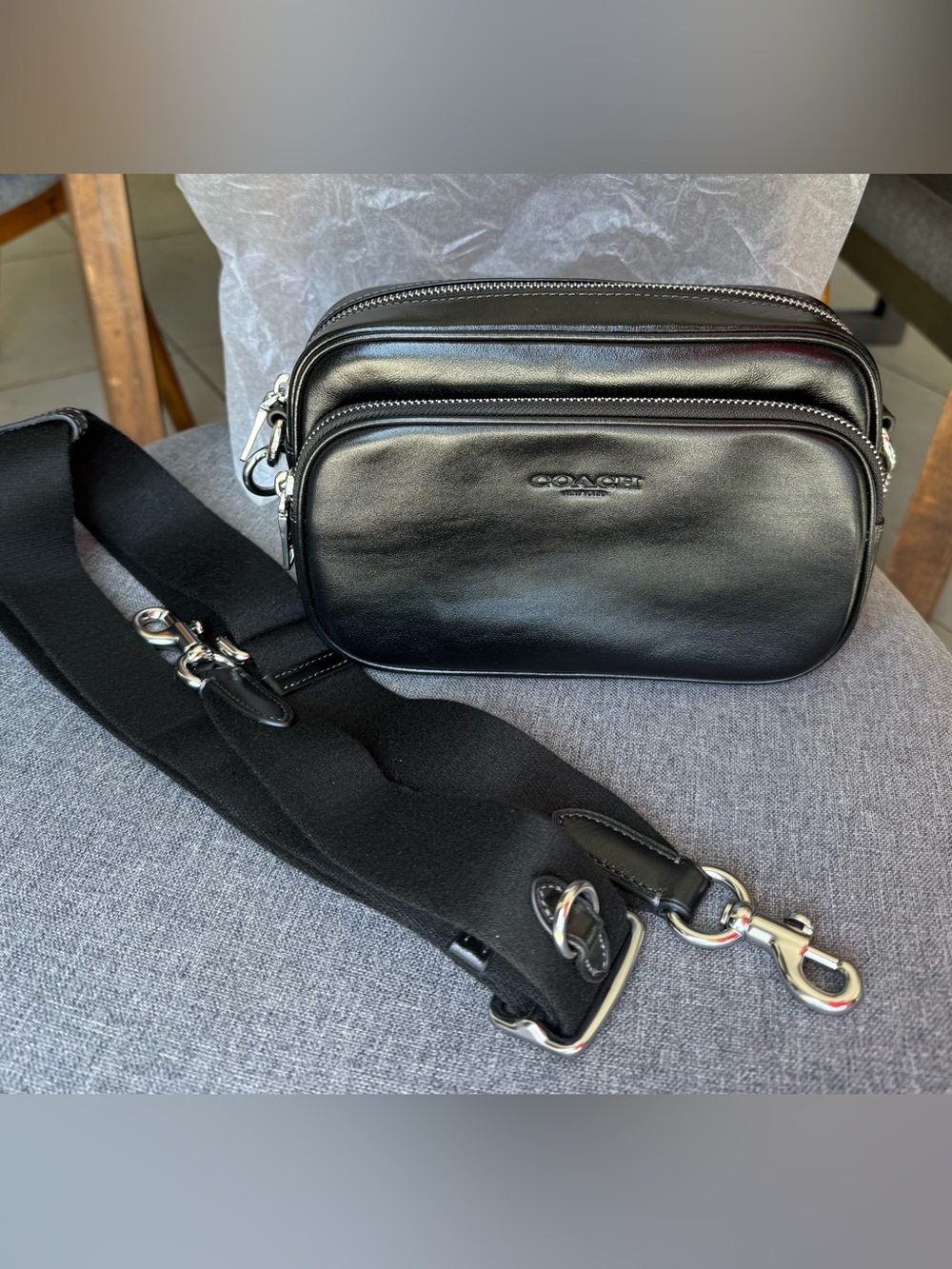 Coach Finlay Crossbody Black with silver hardware